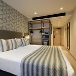 Catalonia Park Güell Hotel 3*
