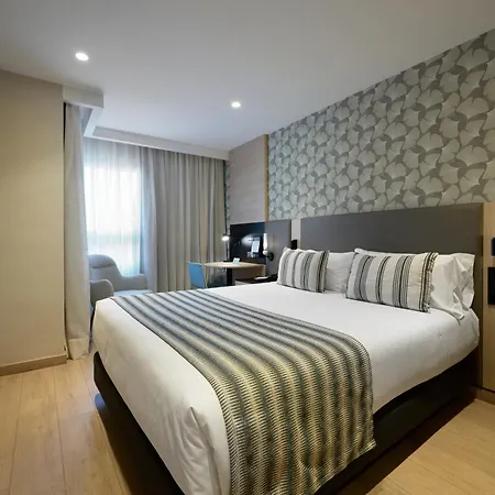 Catalonia Park Gueell 3*