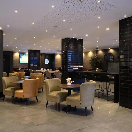 Catalonia Park Gueell מלון ברצלונה