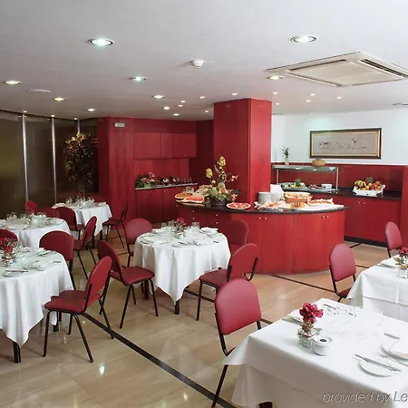 Hotel Catalonia Park Güell