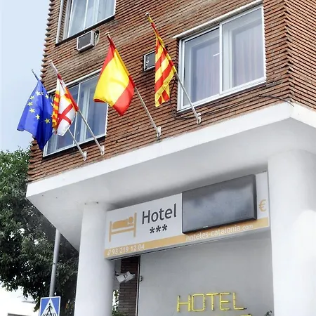 Catalonia Park Güell Hotel