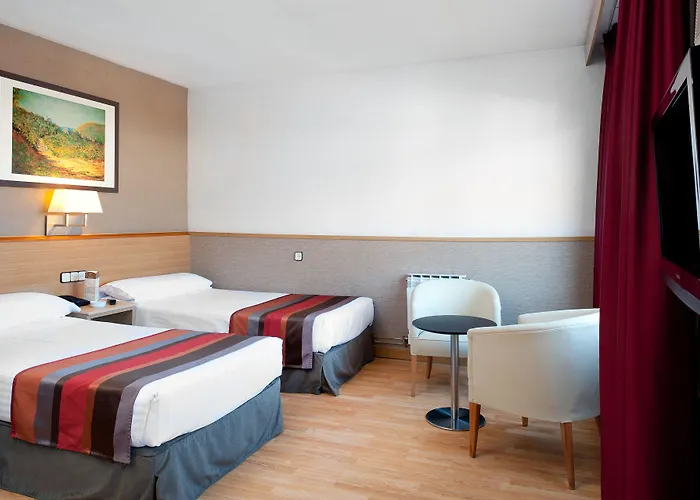 Catalonia Park Güell Hotel