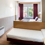 Hotel Catalonia Park Gueell 3*